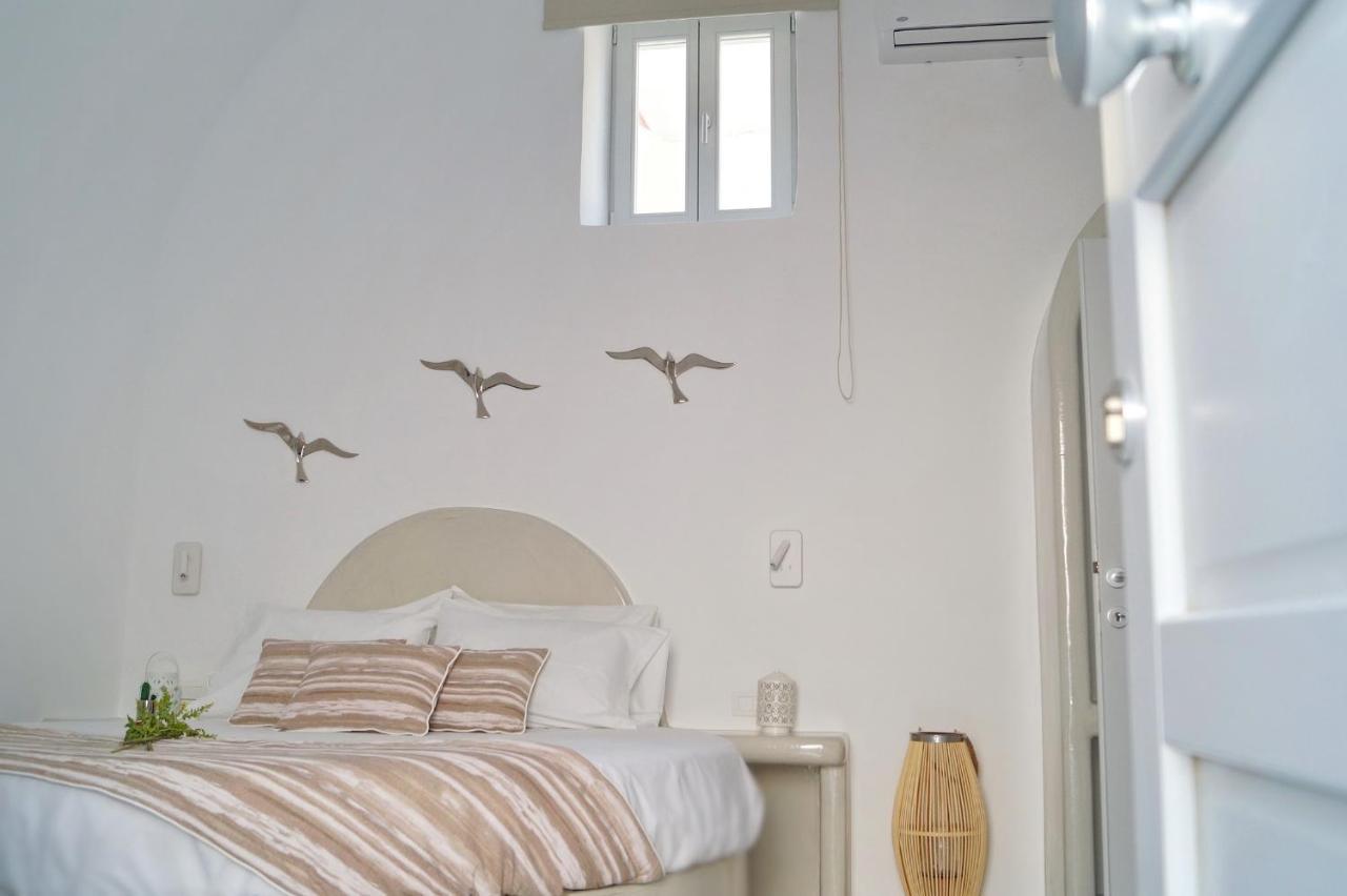 Golden Stone Santorini Suites Akrotiri  Ngoại thất bức ảnh